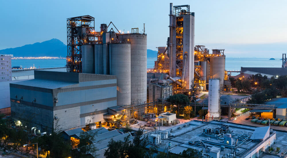 Can industrial architects in Vellore design factories and warehouses?