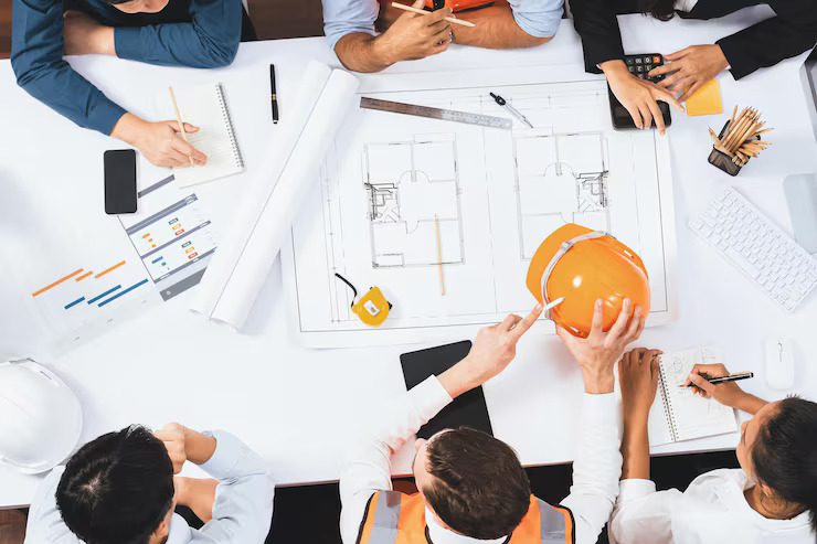 How do architects in Vellore plan a house for a joint family?